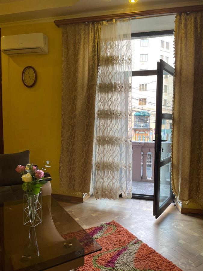 Cozy Apartment On Republic Square يريفان المظهر الخارجي الصورة